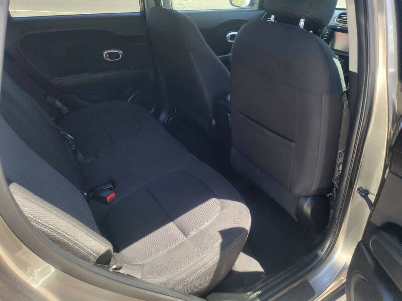 2018 Kia Soul +