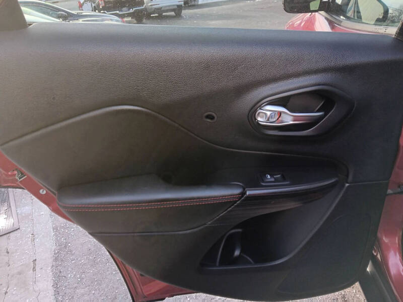 2015 Jeep Cherokee Trailhawk