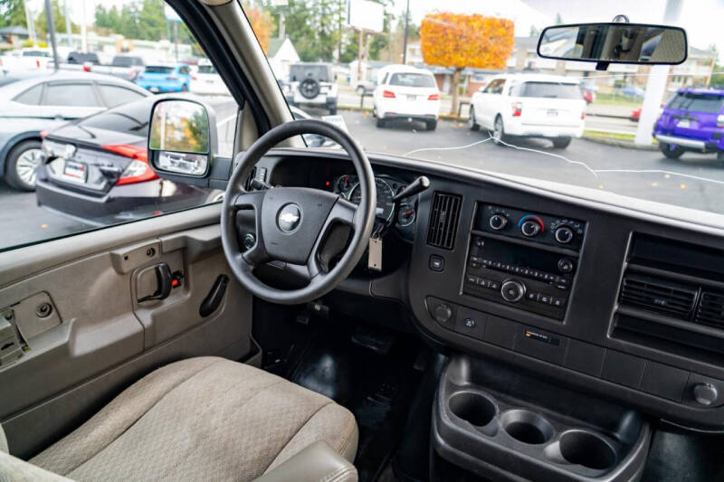 2009 Chevrolet Express LS 1500