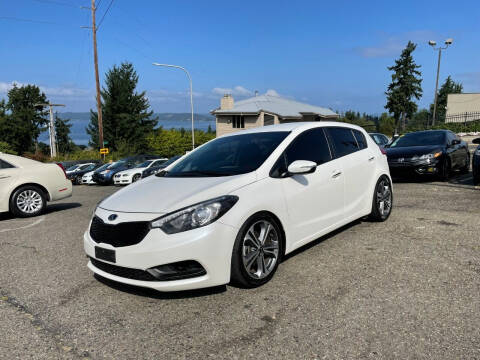 2016 Kia Forte5 for sale at KARMA AUTO SALES in Federal Way WA