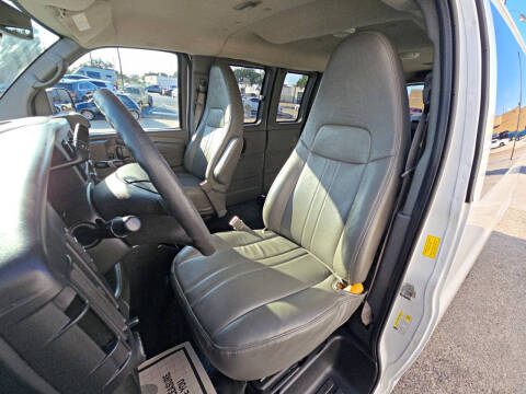 2015 GMC Savana 3500