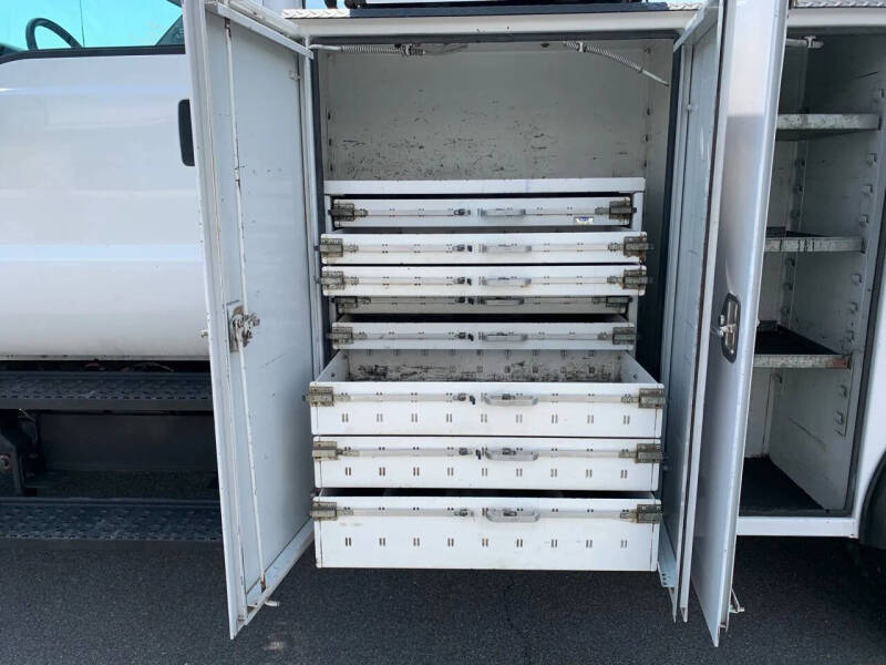 2004 Ford F-650 Super Duty