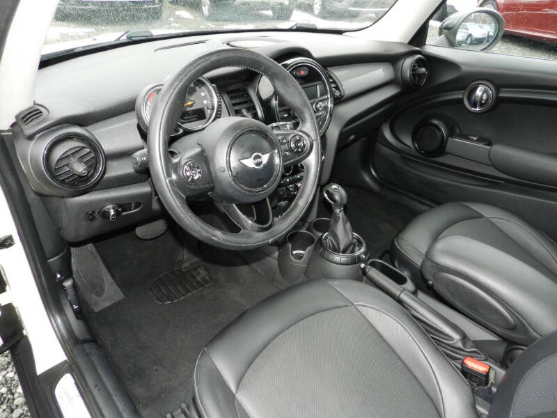 2015 MINI Hardtop 2 Door Cooper