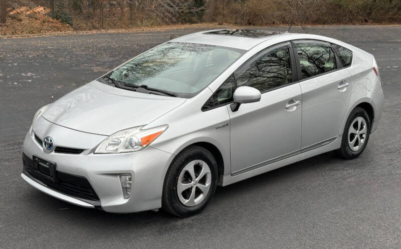 2012 Toyota Prius Two's photo