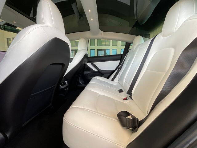 2019 Tesla Model 3 Long Range