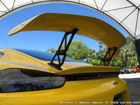 2020 Porsche 718 Cayman GT4