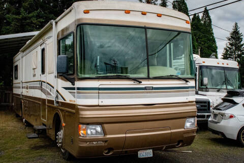 2000 Freightliner XC Chassis