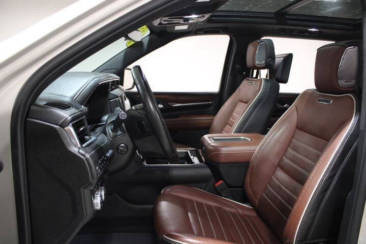 2023 GMC Yukon XL Denali Ultimate