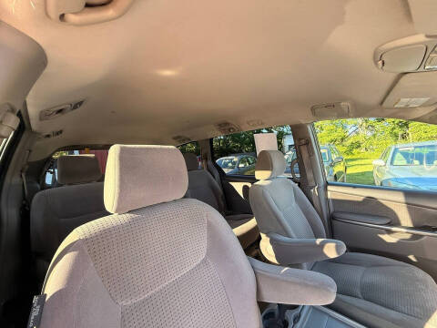2006 Toyota Sienna LE 7 Passenger