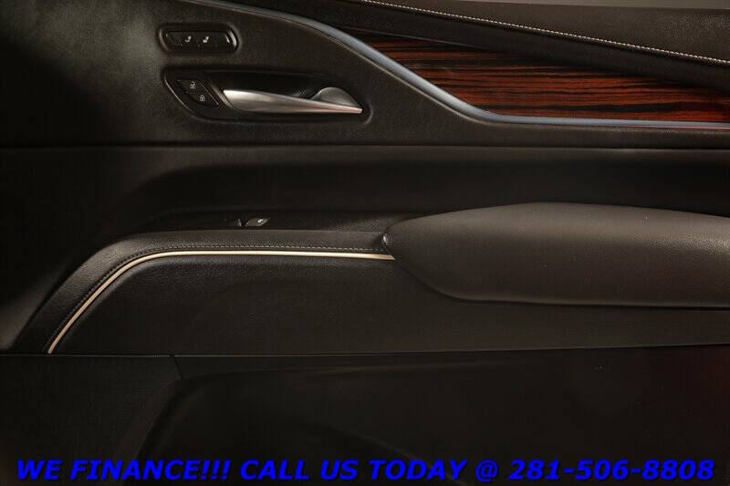 2021 Cadillac Escalade Luxury
