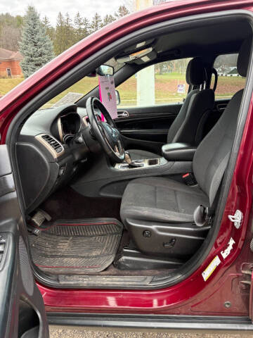 2017 Jeep Grand Cherokee Laredo
