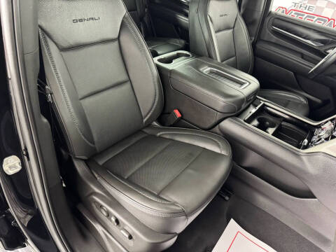 2022 GMC Yukon Denali