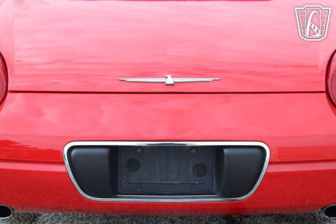 2002 Ford Thunderbird Deluxe