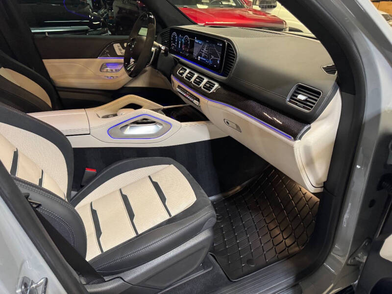 2024 Mercedes-Benz GLS AMG GLS 63