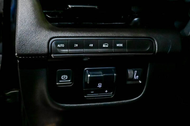 2022 Cadillac Escalade ESV Sport