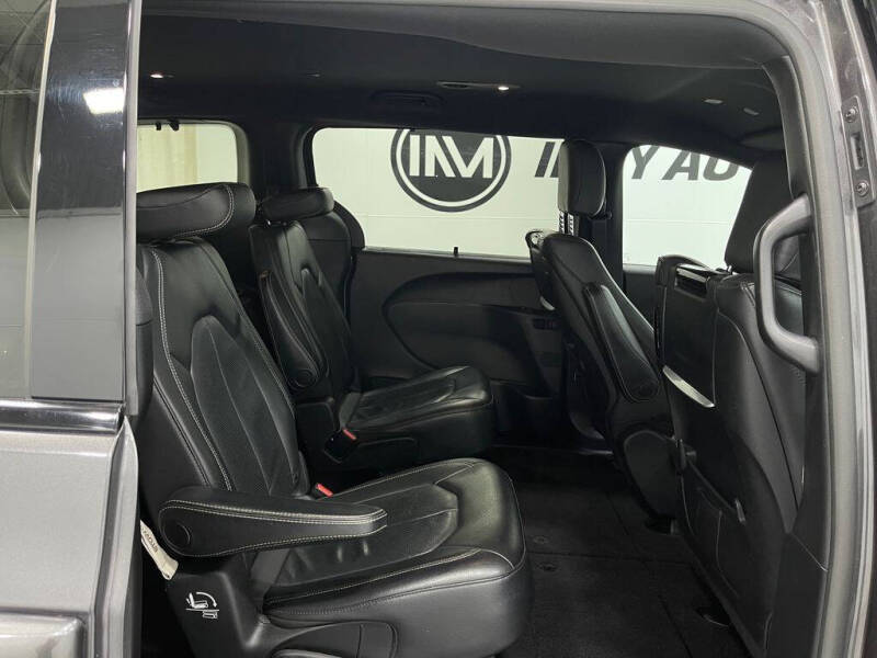 2020 Chrysler Pacifica Launch Edition