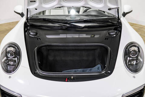 2017 Porsche 911 Carrera