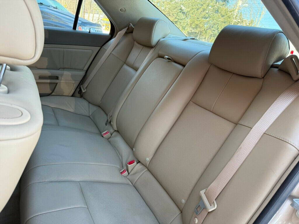 2006 Cadillac STS 36