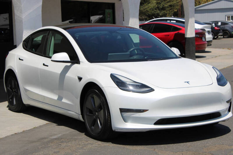 2022 Tesla Model 3 Long Range