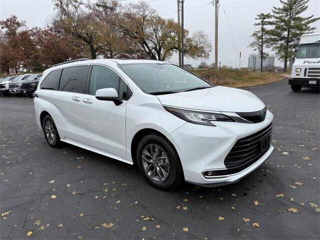 2023 Toyota Sienna
