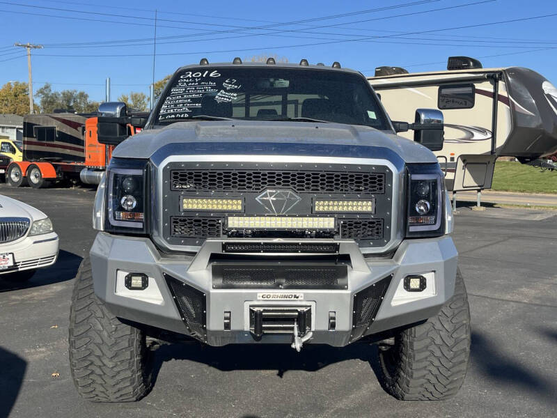 2016 Ford F-250 Super Duty Lariat's photo