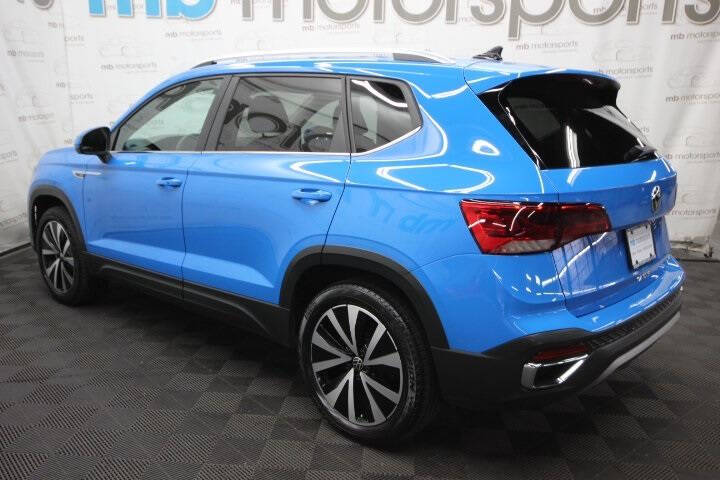 2022 Volkswagen Taos SE