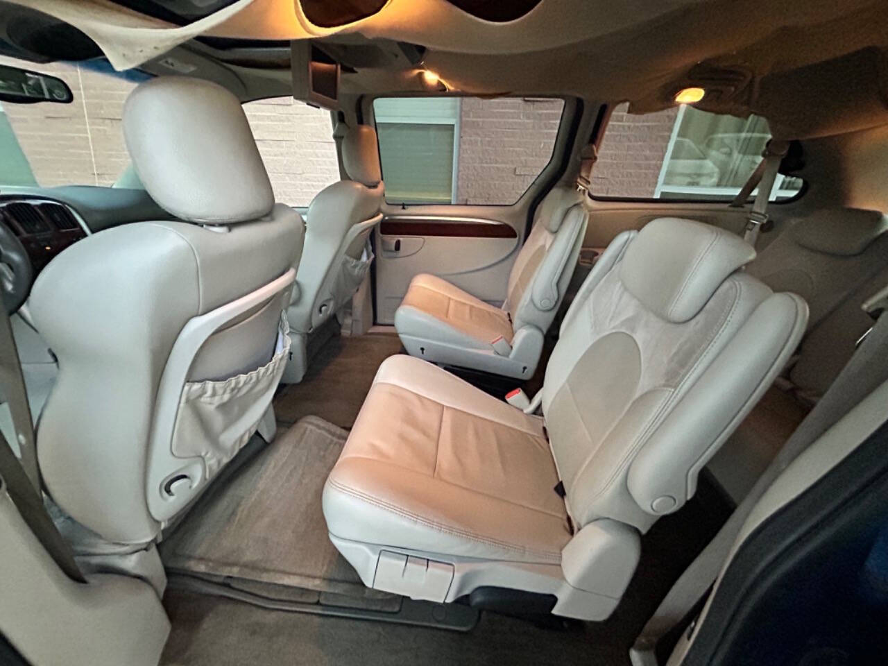 2007 Chrysler Town and Country for sale at Auto Haven in Irving, TX