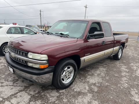 2002 Chevrolet Silverado 1500 for sale at Autoville in Bowling Green OH