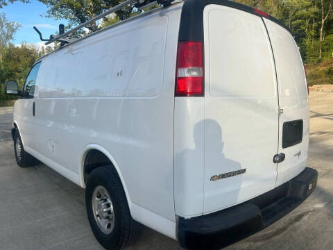 2017 Chevrolet Express 2500