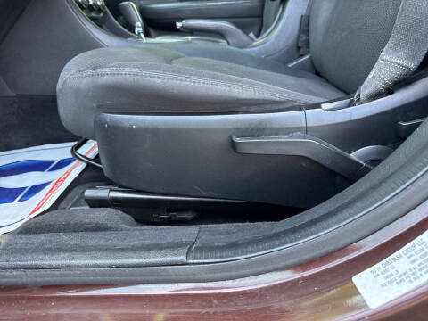 2013 Chrysler 200 LX