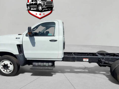 2020 International CV515