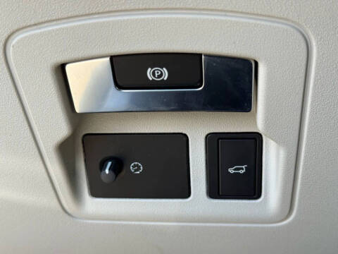 2020 Land Rover Range Rover Velar P250 R-Dynamic S