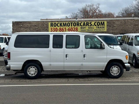 15 passenger diesel fashion van for