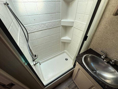 2016 Winnebago Minnie