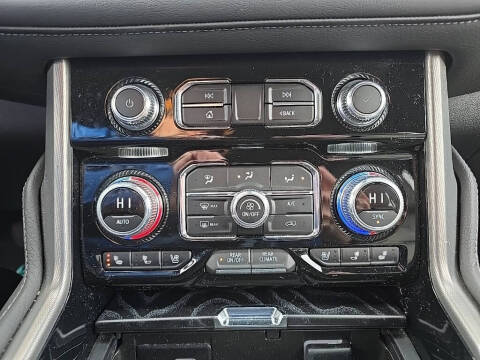 2024 GMC Yukon XL Denali