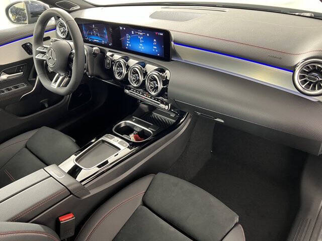 2026 Mercedes-Benz CLA AMG CLA 35