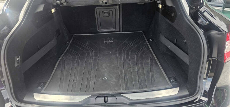 2017 Maserati Levante