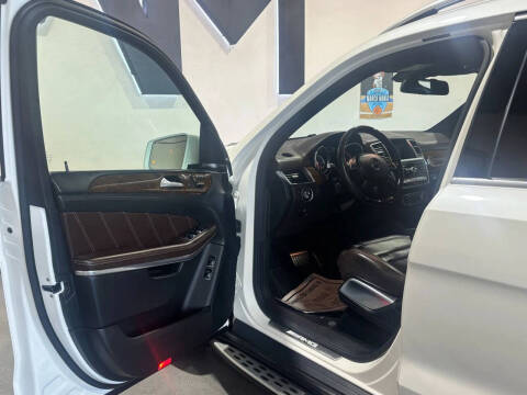 2014 Mercedes-Benz GL-Class GL 63 AMG