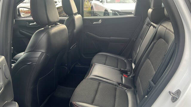 2023 Ford Escape ST-Line Select