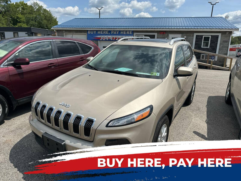 2014 Jeep Cherokee for sale at RACEN AUTO SALES LLC in Buckhannon WV