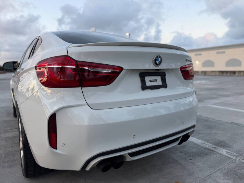 2016 BMW X6 M