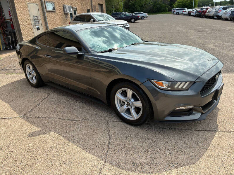2016 Ford Mustang V6