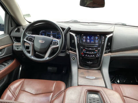 2017 Cadillac Escalade Premium Luxury