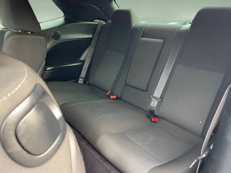 2016 Dodge Challenger R/T Scat Pack