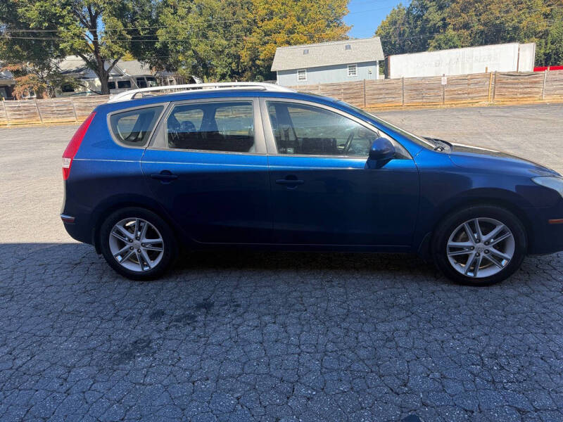 2011 Hyundai Elantra Touring GLS