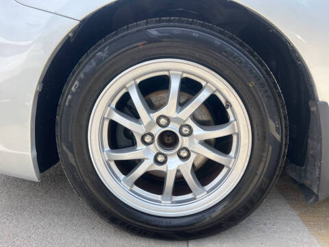 2012 Toyota Prius v Three