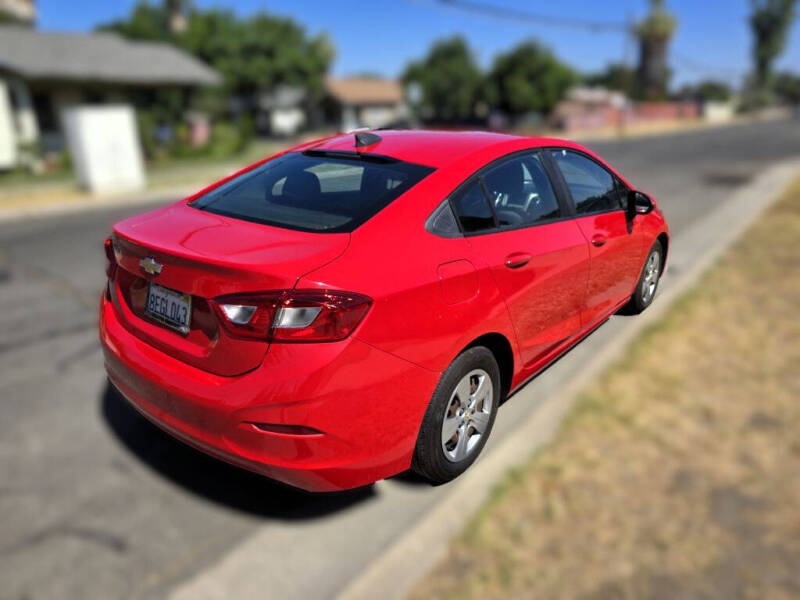 2018 Chevrolet Cruze LS Auto