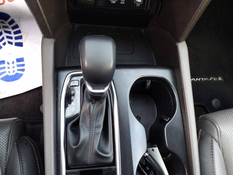 2020 Hyundai Santa Fe Limited 2.0T