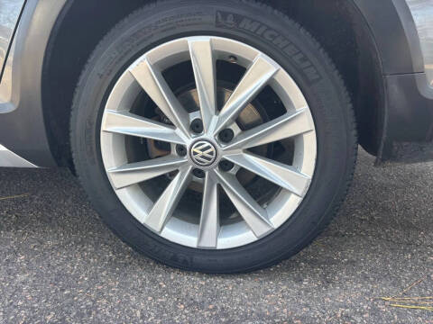 2017 Volkswagen Golf Alltrack