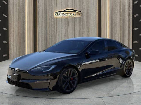 2023 Tesla Model S Plaid